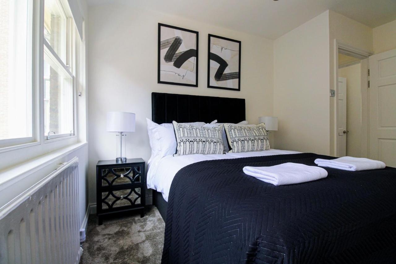 Beautiful Mews House Near Natural History Museum Hébergement de vacances *